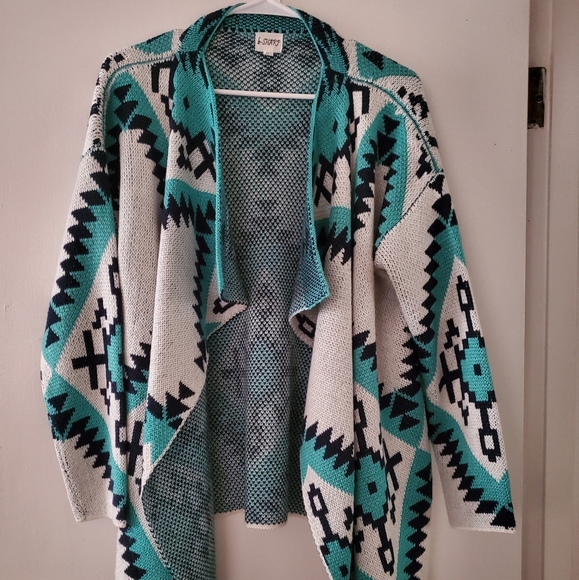 Aztec cardigan - Picture 2 of 3